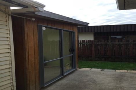 Photo of property in 1/60 Racecourse Road, Waiuku, 2123