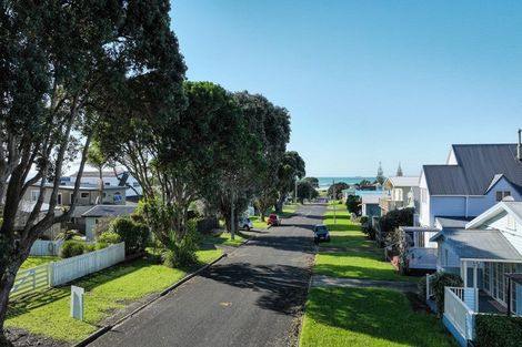 Photo of property in 34 Ocean View Road, Waihi Beach, 3611
