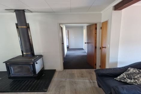 Photo of property in 11 Lowther Place, Taradale, Napier, 4112