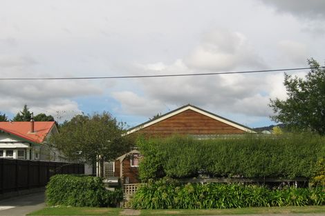 Photo of property in 34c Palmer Crescent, Silverstream, Upper Hutt, 5019