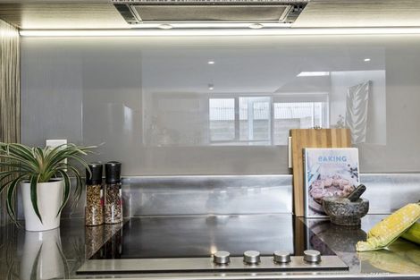 Photo of property in Canvas Apartments, 307u6 Willis Street, Te Aro, Wellington, 6011