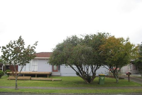 Photo of property in 24 Studfall Street, Pakuranga Heights, Auckland, 2010