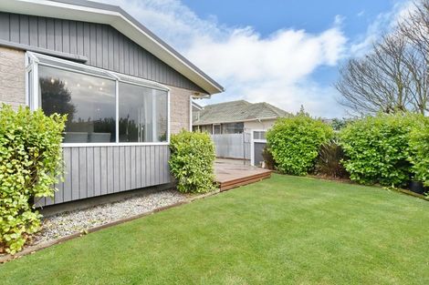 Photo of property in 54 Oriana Crescent, Hornby, Christchurch, 8042