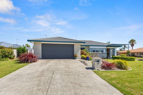 Photo of property in 12 Kentia Avenue, Mount Maunganui, 3116