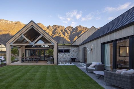 Photo of property in 22 Mcadam Drive, Jacks Point, Queenstown, 9371