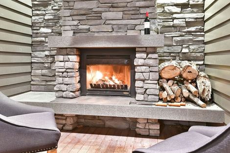 Photo of property in 2 Andre Rise, Stanmore Bay, Whangaparaoa, 0932