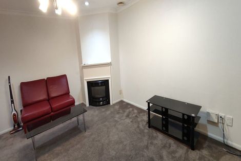 Photo of property in 4 Comber Place, Johnsonville, Wellington, 6037