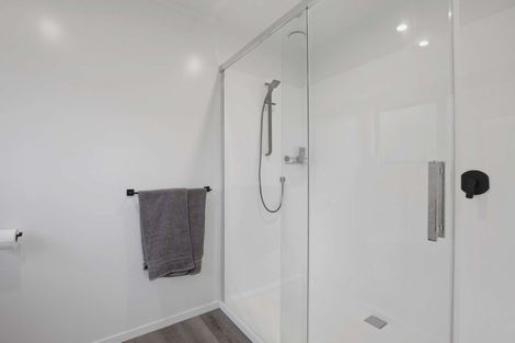 Photo of property in 165 Glamorgan Drive, Torbay, Auckland, 0630