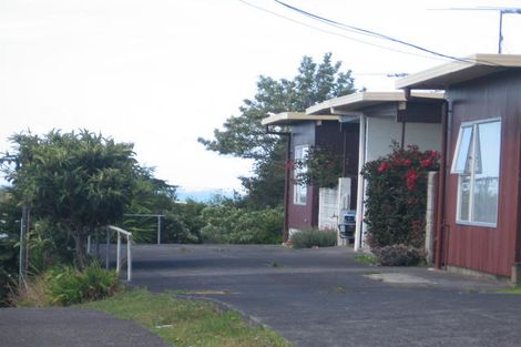 Photo of property in 1/59 High Road, Glenfield, Auckland, 0629