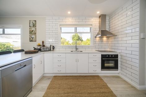 Photo of property in 57 Fairs Road, Milson, Palmerston North, 4414