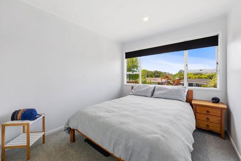 Photo of property in 5 Harford Place, Pakuranga Heights, Auckland, 2010