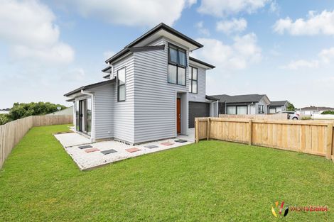 Photo of property in 93c Maplesden Drive, Clendon Park, Auckland, 2103