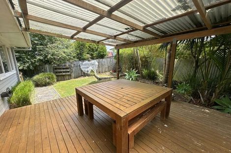 Photo of property in 1/19a Park Road, Glenfield, Auckland, 0629