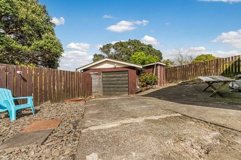 Photo of property in 90 Howard Road, Orere Point, Papakura, 2585