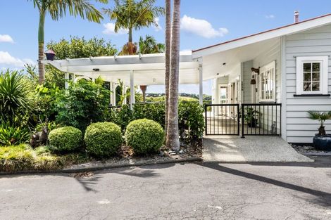 Photo of property in 1539 State Highway 16, Helensville, 0875