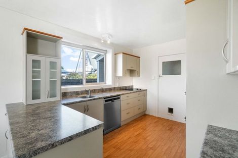 Photo of property in 10 Seymour Street, Hornby, Christchurch, 8042