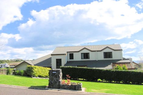 Photo of property in 1r Zapote Place, Ohauiti, Tauranga, 3112