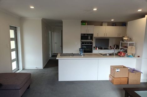 Photo of property in 25 Whiteacres Drive, Sunnyhills, Auckland, 2010