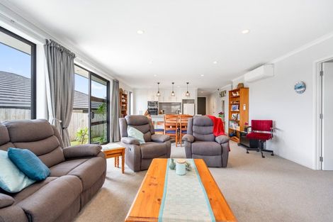 Photo of property in 6 Pinehurst Close, Te Kamo, Whangarei, 0112