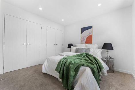 Photo of property in 31 Diana Drive, Glenfield, Auckland, 0627