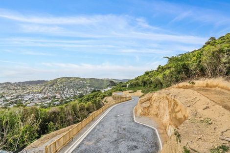 Photo of property in 29 Alanbrooke Place, Karori, Wellington, 6012