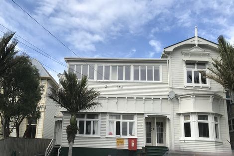 Photo of property in 13 Brougham Street, Mount Victoria, Wellington, 6011