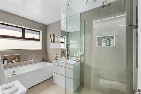 Photo of property in 11 Natalie Place, Harewood, Christchurch, 8051