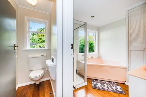 Photo of property in 9 Tennis Court Road, Raumati South, Paraparaumu, 5032