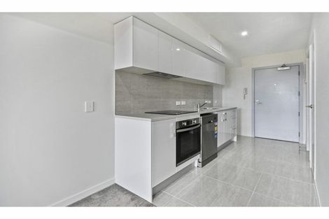 Photo of property in 211/8 Gray Avenue, Mangere East, Auckland, 2024