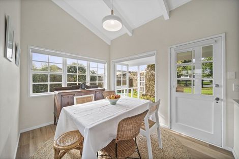 Photo of property in 25 Meachen Terrace, Waiuku, 2123