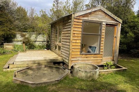 Photo of property in 34 Watt Road, Otatara, Invercargill, 9879