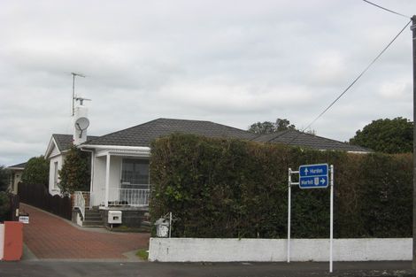 Photo of property in 199a Tukapa Street, Westown, New Plymouth, 4310