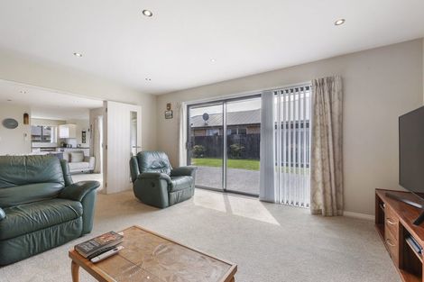 Photo of property in 32 Kotare Avenue, Rangiora, 7400