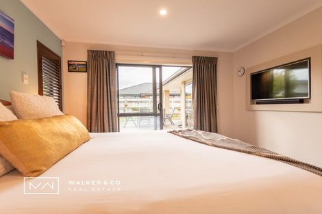 Photo of property in 33 Hildreth Street, Trentham, Upper Hutt, 5018