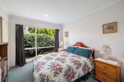 Photo of property in 8 Ilam Road, Upper Riccarton, Christchurch, 8041