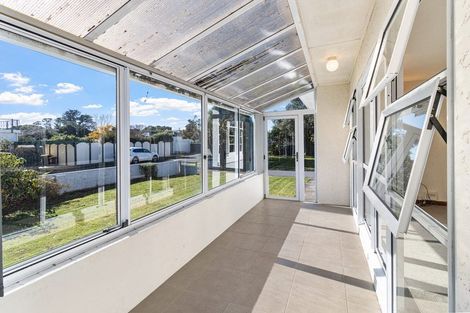 Photo of property in 27 Tokomaru Street, Welbourn, New Plymouth, 4312