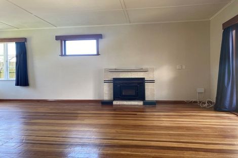Photo of property in 37 Lupin Road, Otaki, 5512