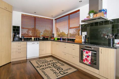 Photo of property in 80 Derby Street, Westport, 7825