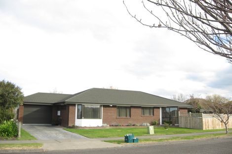 Photo of property in 2/51 Whiting Crescent, Greenmeadows, Napier, 4112