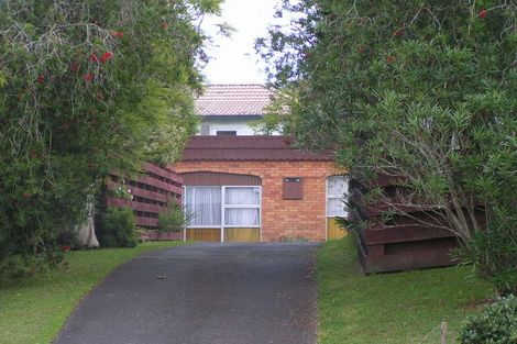 Photo of property in 1/5 Reynella Drive, Massey, Auckland, 0614