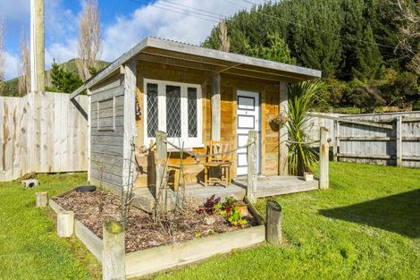 Photo of property in 1845 State Highway 2, Kaitoke, Upper Hutt, 5018