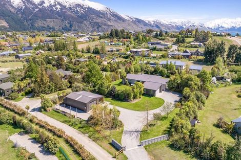 Photo of property in 28 Sam John Place, Lake Hawea, 9382