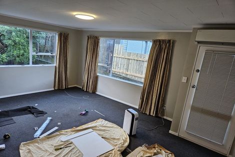Photo of property in 51f1- Hartford Crescent, Totara Park, Upper Hutt, 5018