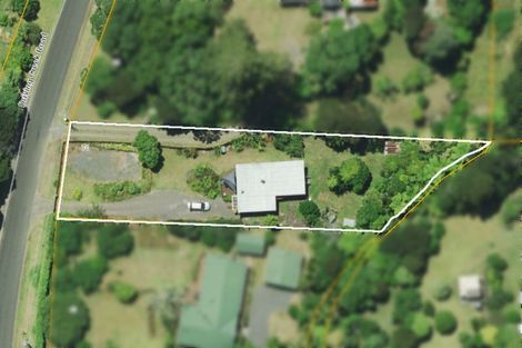 Photo of property in 70 Driving Creek Road, Coromandel, 3506