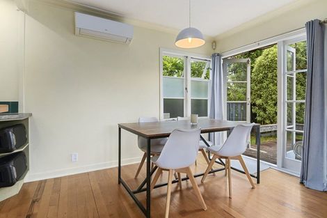 Photo of property in 32 Willerton Avenue, New Lynn, Auckland, 0600