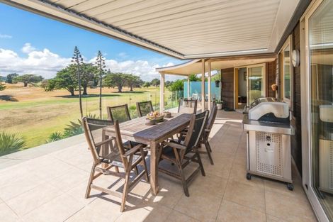 Photo of property in 36 Longbeach Drive, Castlecliff, Whanganui, 4501