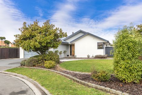 Photo of property in 16 Camleigh Close, Kaiapoi, 7630