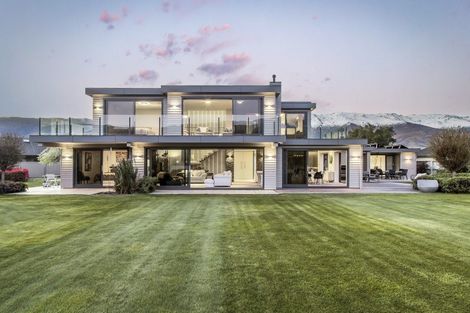 Photo of property in 12 De Bettencor Place, Mount Pisa, Cromwell, 9383