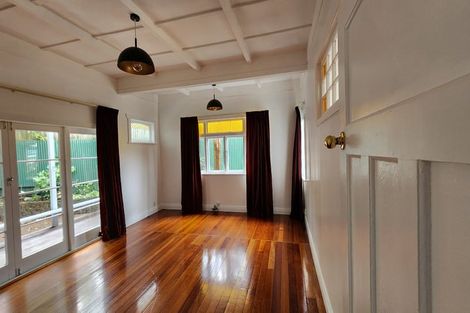 Photo of property in 10a Arawa Street, New Lynn, Auckland, 0600