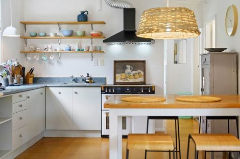 Photo of property in 42 Field Way, Waikanae Beach, Waikanae, 5036